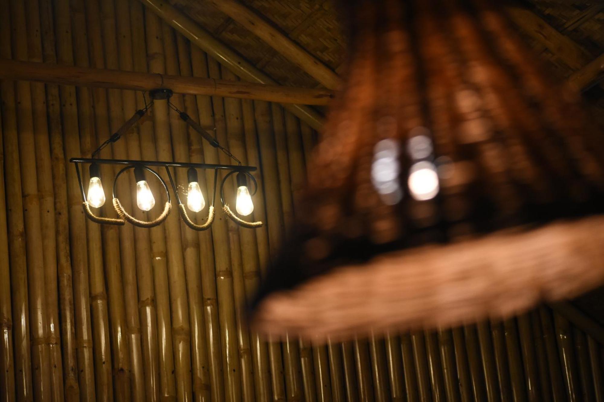 Mowgli'S Cafe Hampi & Guest House Bagian luar foto